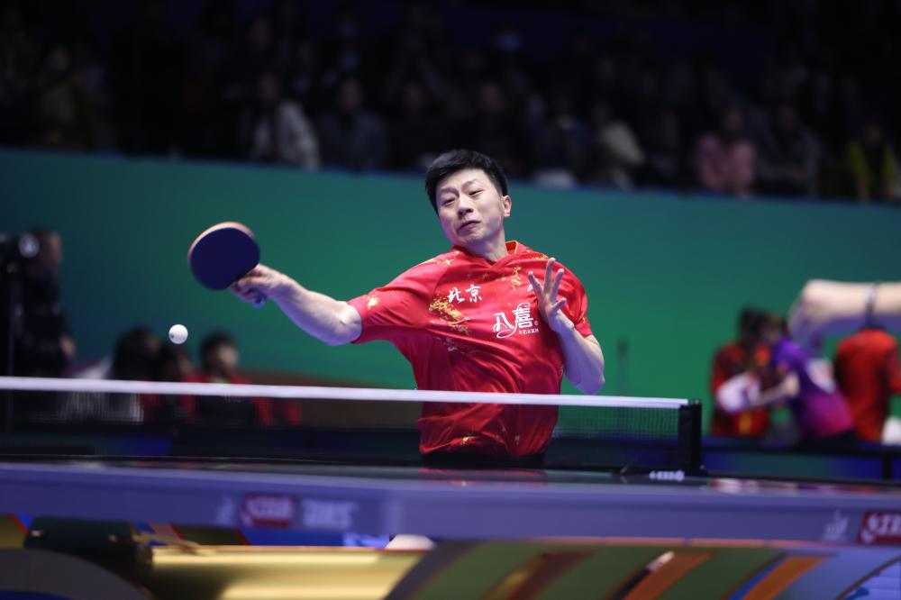 金彭贝谈登贝莱荣膺金球奖：看到他在台上落泪，我真的很感动