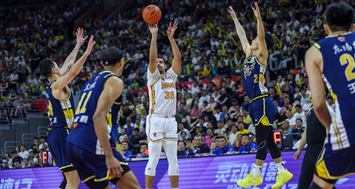 国王杯战报：里克尔梅帽子戏法，贝蒂斯4-1托伦CF