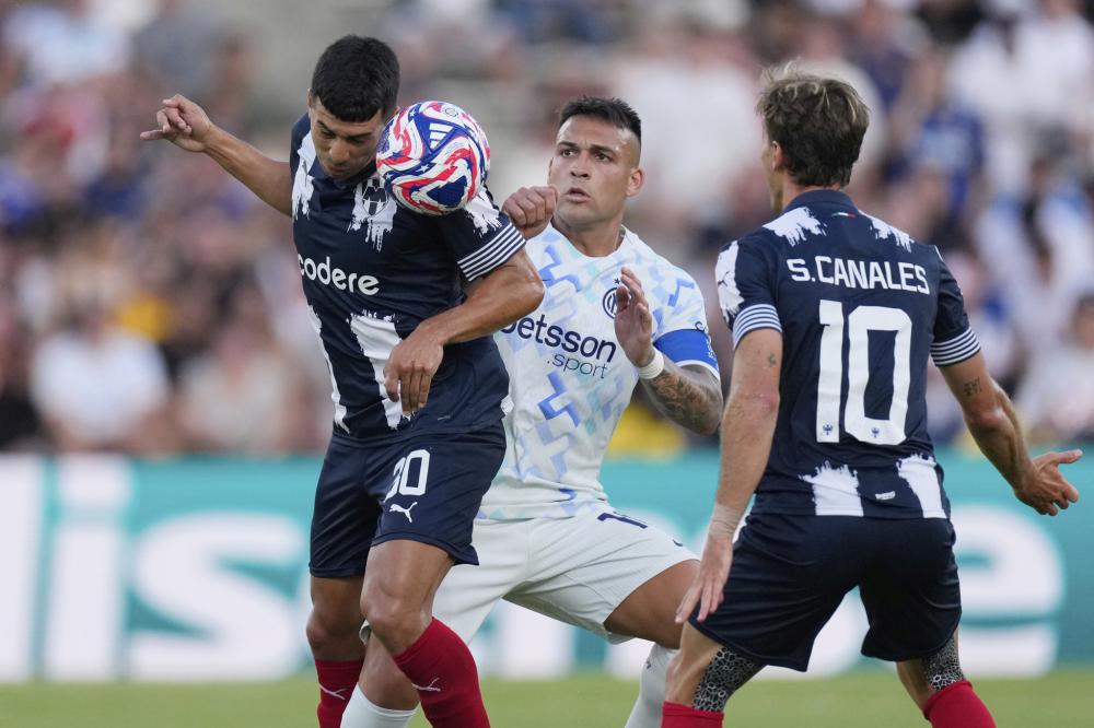 马来西亚王储：国际足联对违规归化的制裁更像是出于政治动机