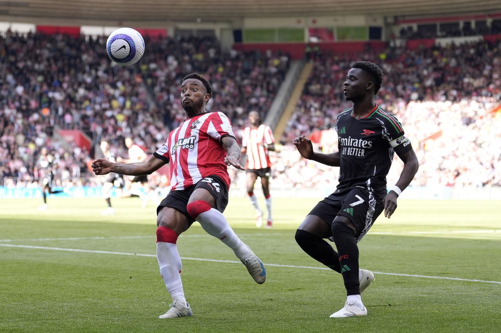 图片报：多特视阿斯拉尼为吉拉西潜在替代者，拜仁也有关注